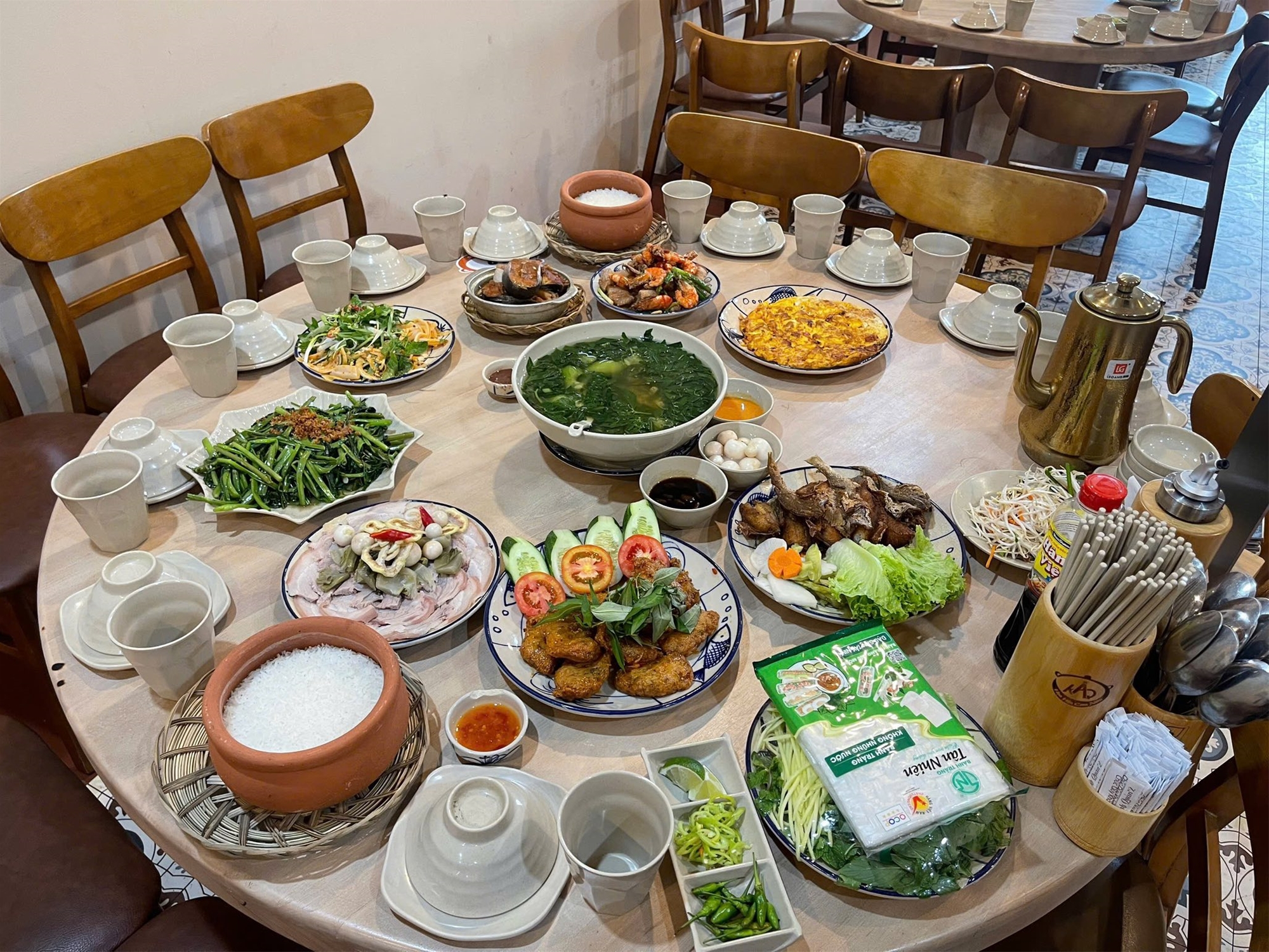 Top quán Cơm niêu Đà Lạt được đánh giá cao khách ghé ăn khen ngon năm 2025